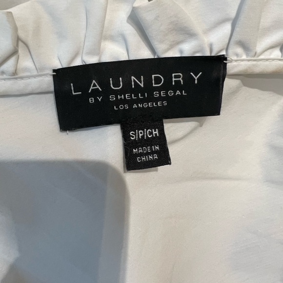 Laundry white ruffle shirt size small - Picture 4 of 4